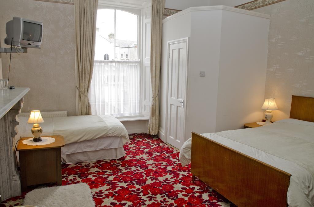 St. Judes B&B Dublin Room photo